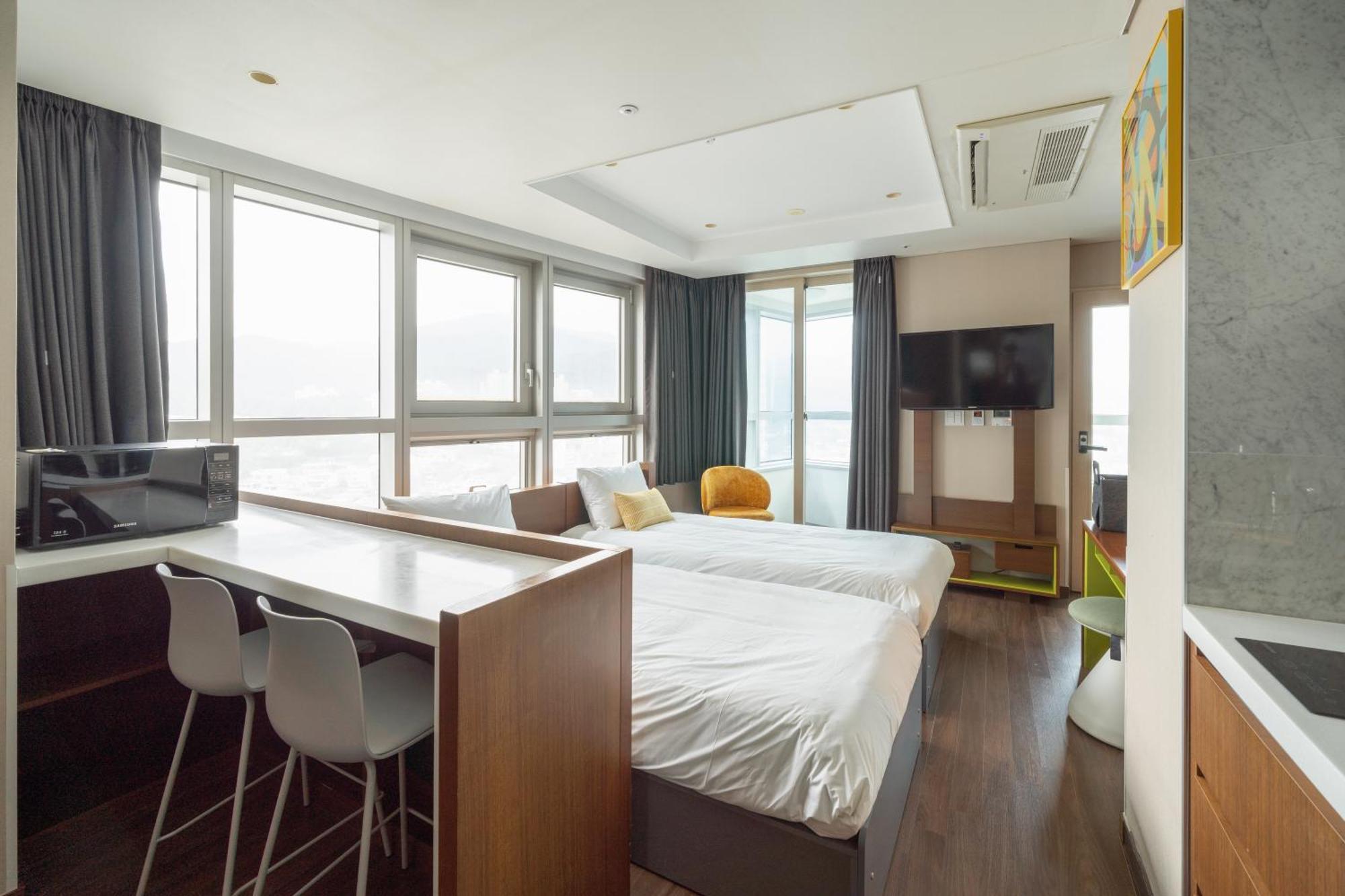 Urbanstay Haeundae Station 釜山広域市 エクステリア 写真